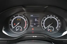 Škoda Karoq Ambition TSI in 1Z Schwarz-Magic Perleffekt