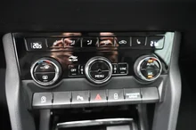 Škoda Karoq Ambition TSI in 1Z Schwarz-Magic Perleffekt