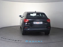 Audi Q2 35 TDI quattro intense in schwarz - metallic
