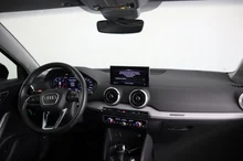 Audi Q2 35 TDI quattro intense in schwarz - metallic