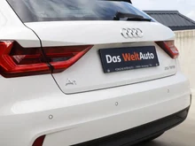 Thumbnail-Foto von Fahrzeug