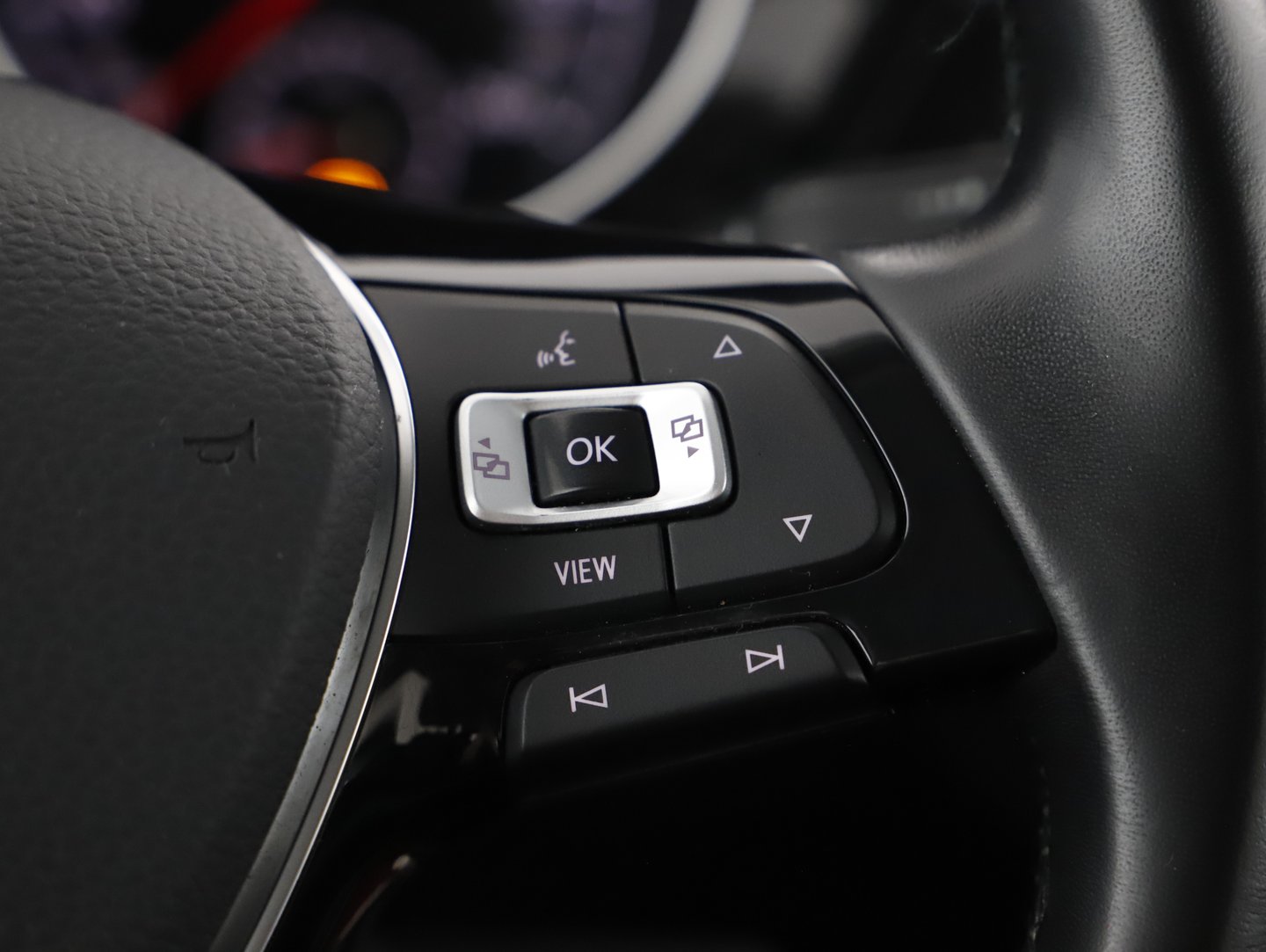 VW Touran Highline TSI | Bild 12 von 25