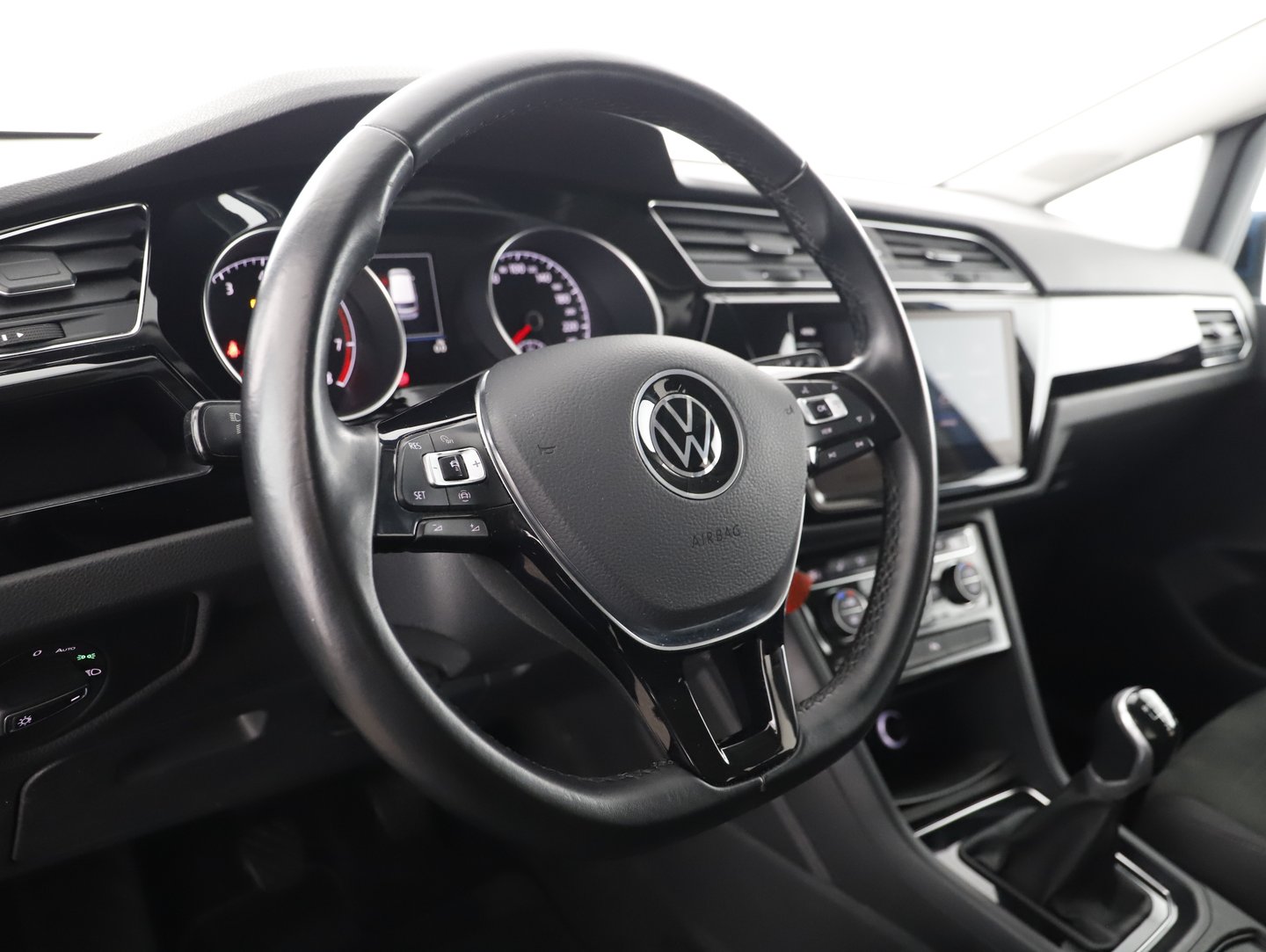 VW Touran Highline TSI | Bild 8 von 25