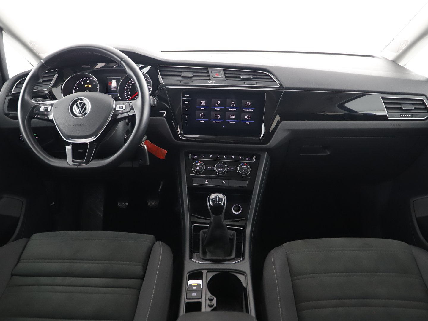 VW Touran Highline TSI | Bild 9 von 25