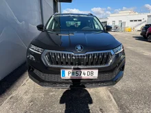Škoda Karoq Selection TSI in Black-Magic Perleffekt