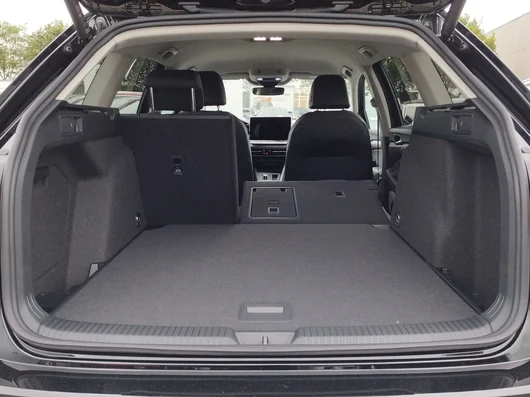 Bild eines VW Golf Variant Business TDI DSG