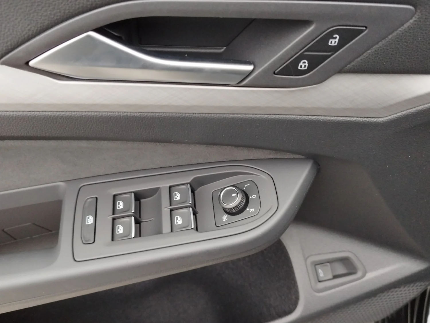Bild eines VW Golf Variant Business TDI DSG