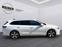 VW Passat Variant Business eHybrid 150kW in Pure White