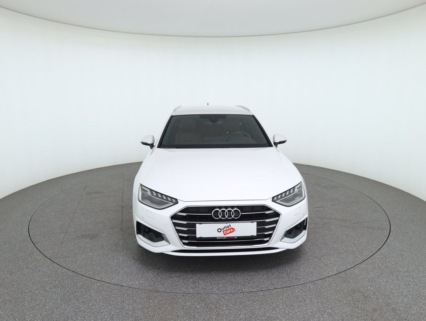 Audi A4 Avant 30 TDI advanced | Bild 2 von 33