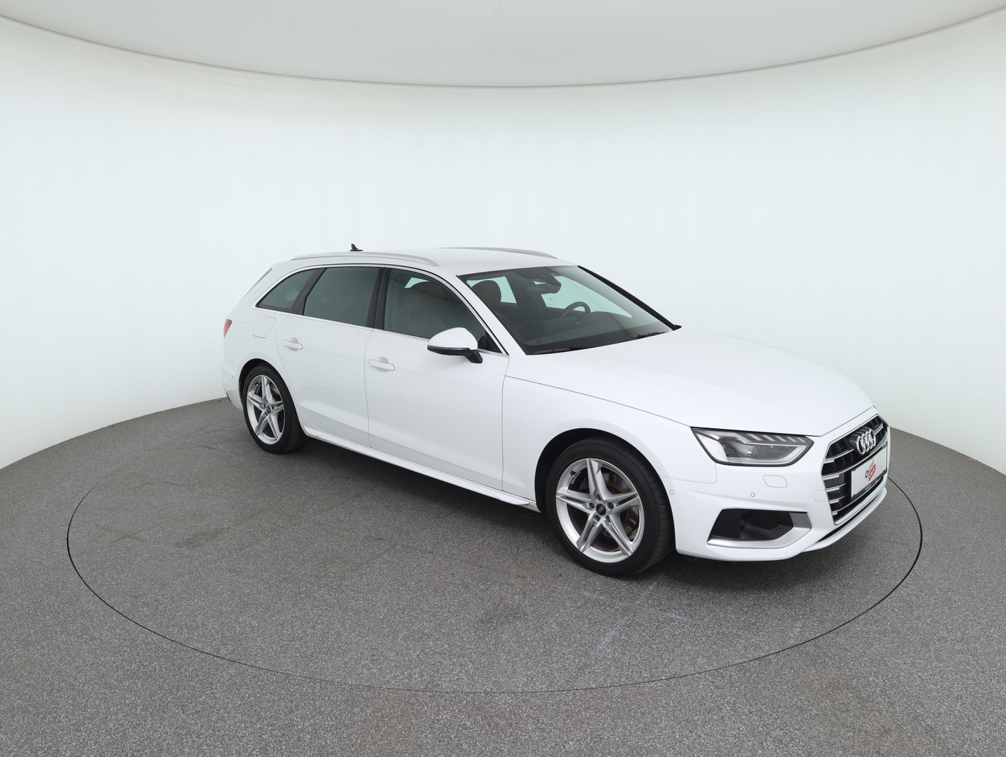 Audi A4 Avant 30 TDI advanced | Bild 3 von 33