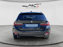 BMW 3xx 318i Touring Aut. in schwarz - metallic