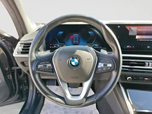 BMW 3xx 318i Touring Aut. in schwarz - metallic