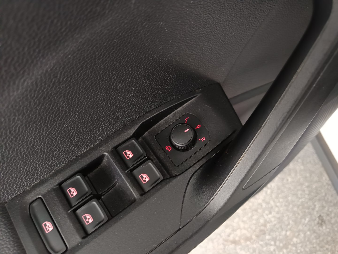 SEAT Arona Style EcoTSI | Bild 11 von 31