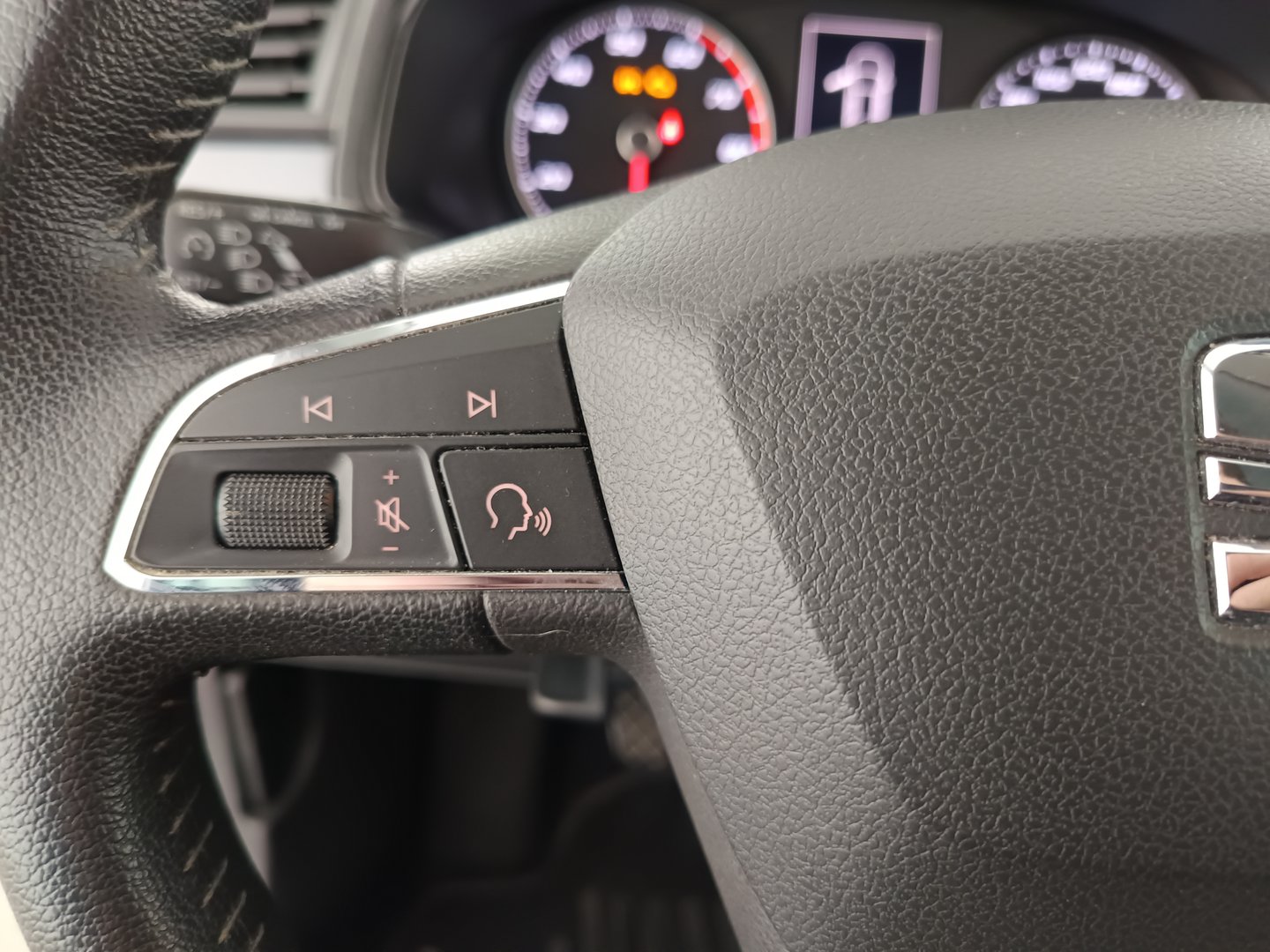 SEAT Arona Style EcoTSI | Bild 16 von 31