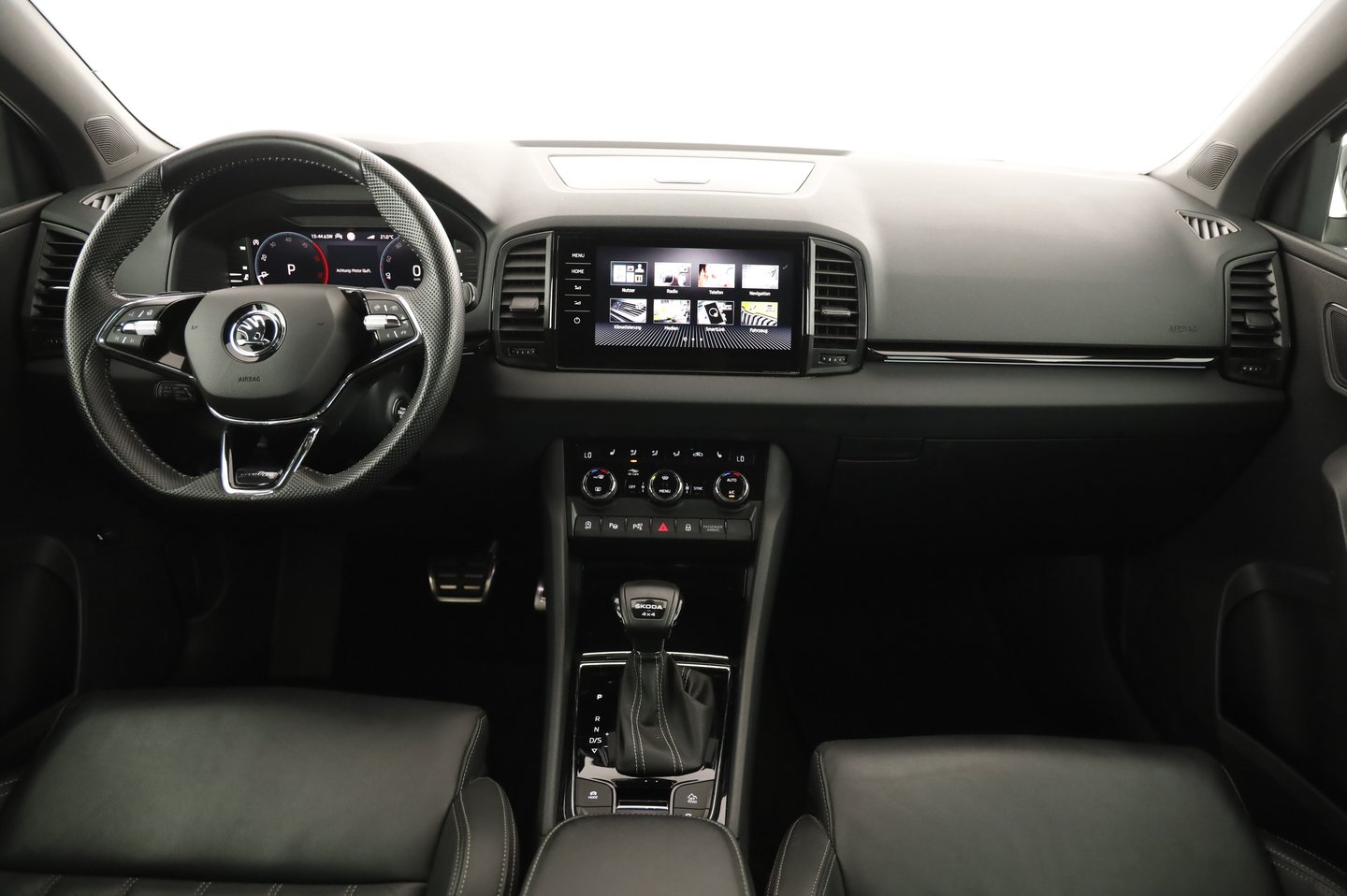 Škoda KAROQ 4x4 SPORTLINE TDI DSG | Bild 6 von 23