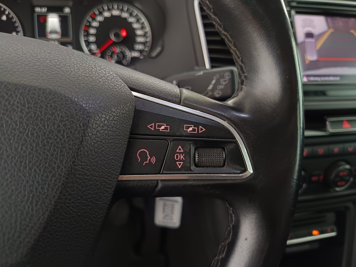 SEAT Alhambra Executive TDI | Bild 17 von 33