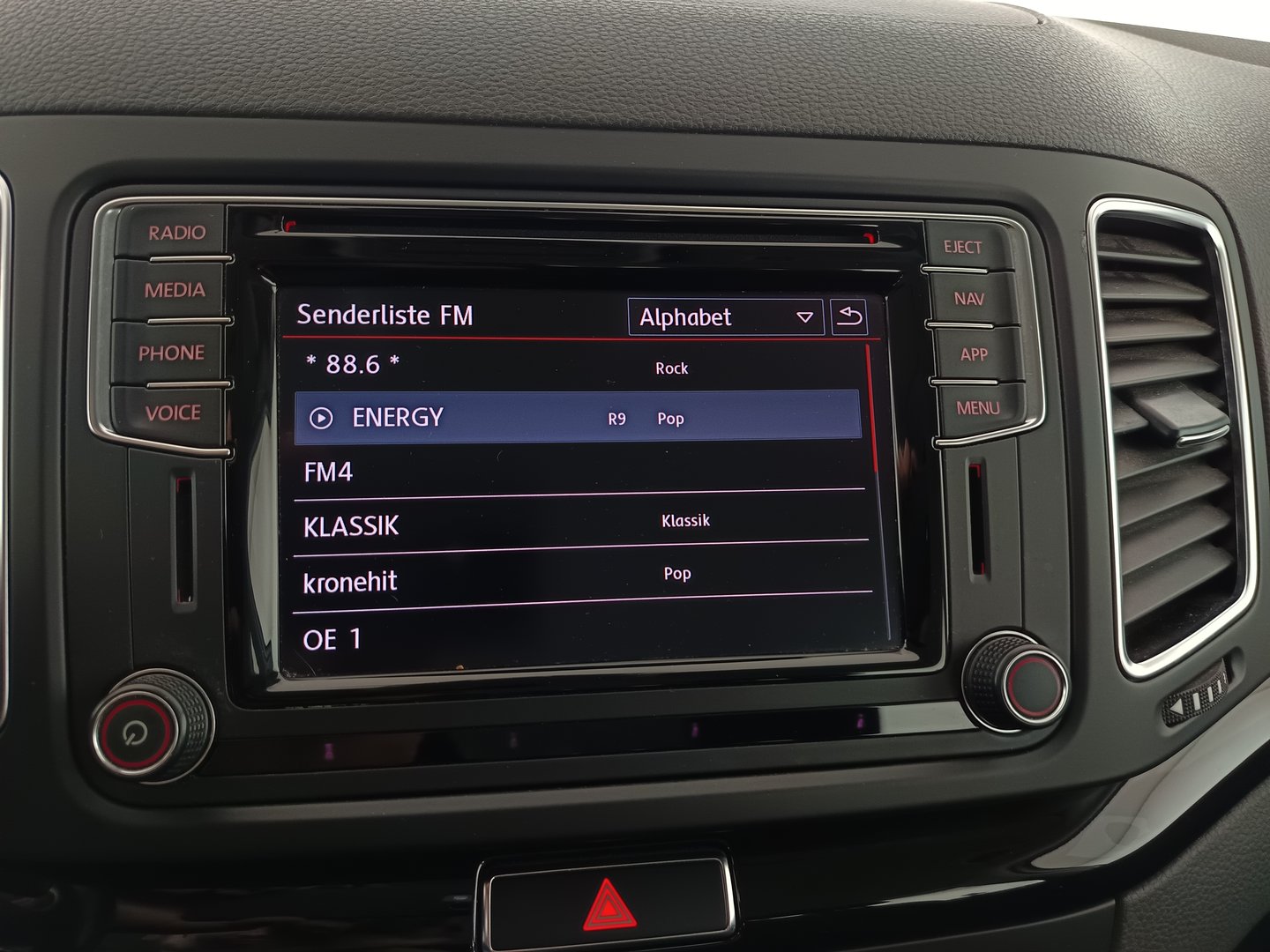 SEAT Alhambra Executive TDI | Bild 25 von 33
