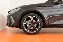 Thumbnail-Foto von Fahrzeug