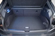 CUPRA Born PLUS 58/61 140kW/190PS in Tambora-Grau Metallic