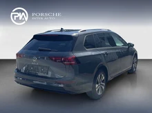 VW Golf Variant Business TDI in Delfingrau Metallic