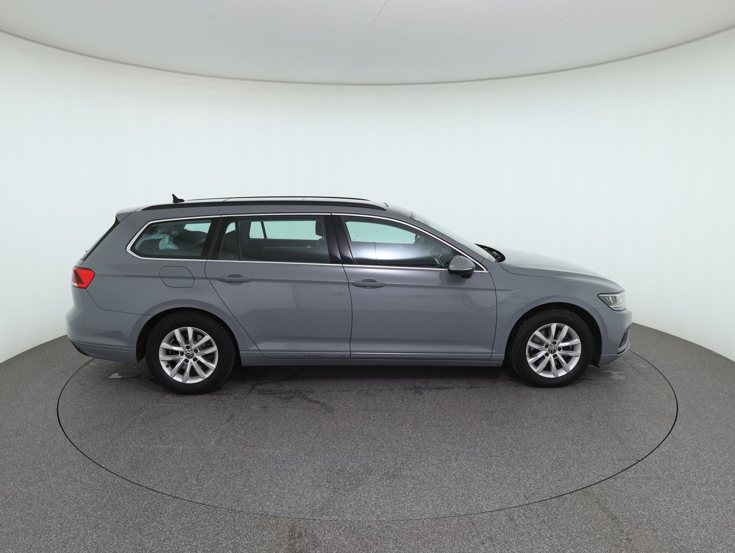 VW Passat Variant Business TDI DSG | Bild 4 von 29