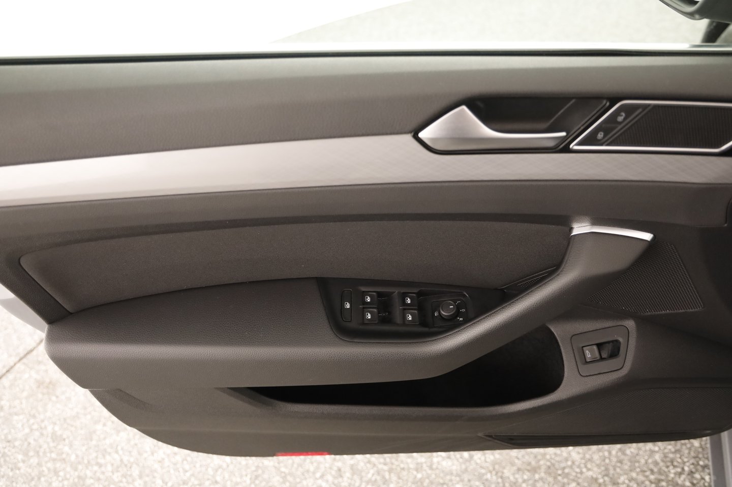 VW Passat Variant Business TDI DSG | Bild 10 von 29