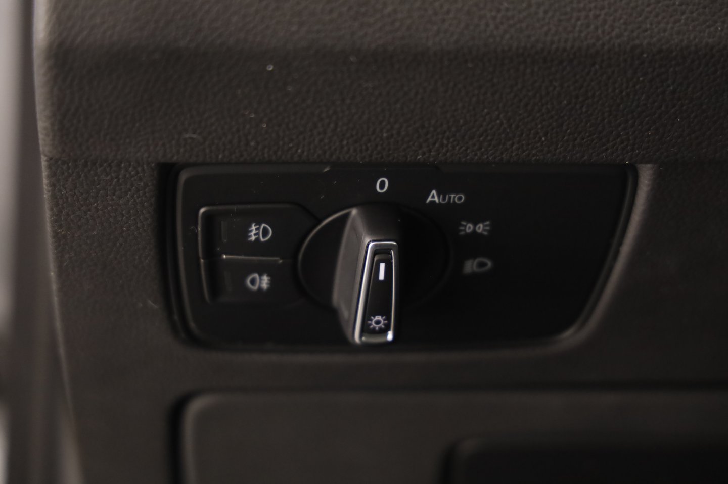 VW Passat Variant Business TDI DSG | Bild 12 von 29