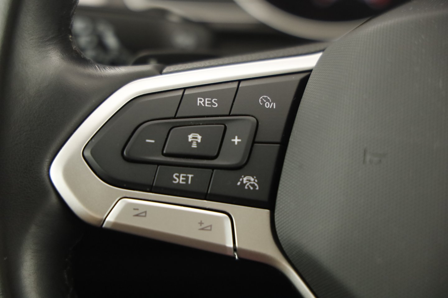 VW Passat Variant Business TDI DSG | Bild 17 von 29