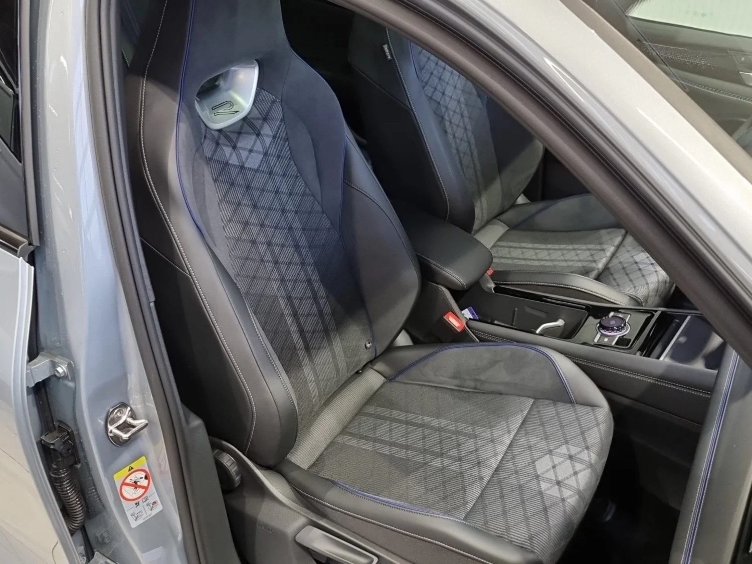 Bild eines Tiguan Sport TDI DSG