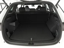 Škoda Kodiaq 4x4 Sportline TDI DSG in Moon-Weiß Metallic