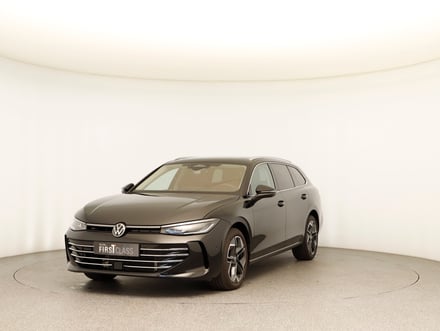 VW Passat Variant Elegance eTSI DSG