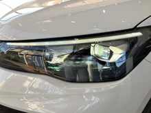 VW Tiguan Sport eHybrid DSG 200 kW in Pure White