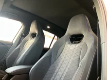VW Tiguan Sport eHybrid DSG 200 kW in Pure White