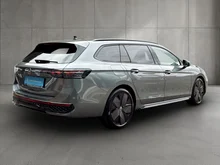 VW Passat Variant Sport TDI DSG in Diabasgrau Metallic