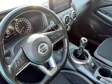 Nissan Juke N-Connecta in schwarz - metallic