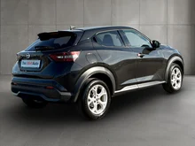 Nissan Juke N-Connecta in schwarz - metallic