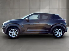 Nissan Juke N-Connecta in schwarz - metallic