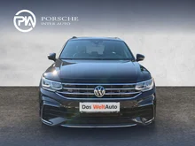 VW Tiguan R-Line TSI DSG in Deep Black Perleffekt