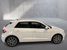 Thumbnail-Foto von Fahrzeug