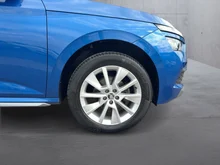 Škoda Kamiq Style TSI in Race-Blau Metallic