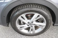 VW Taigo R-Line TSI DSG in Rauchgrau Metallic