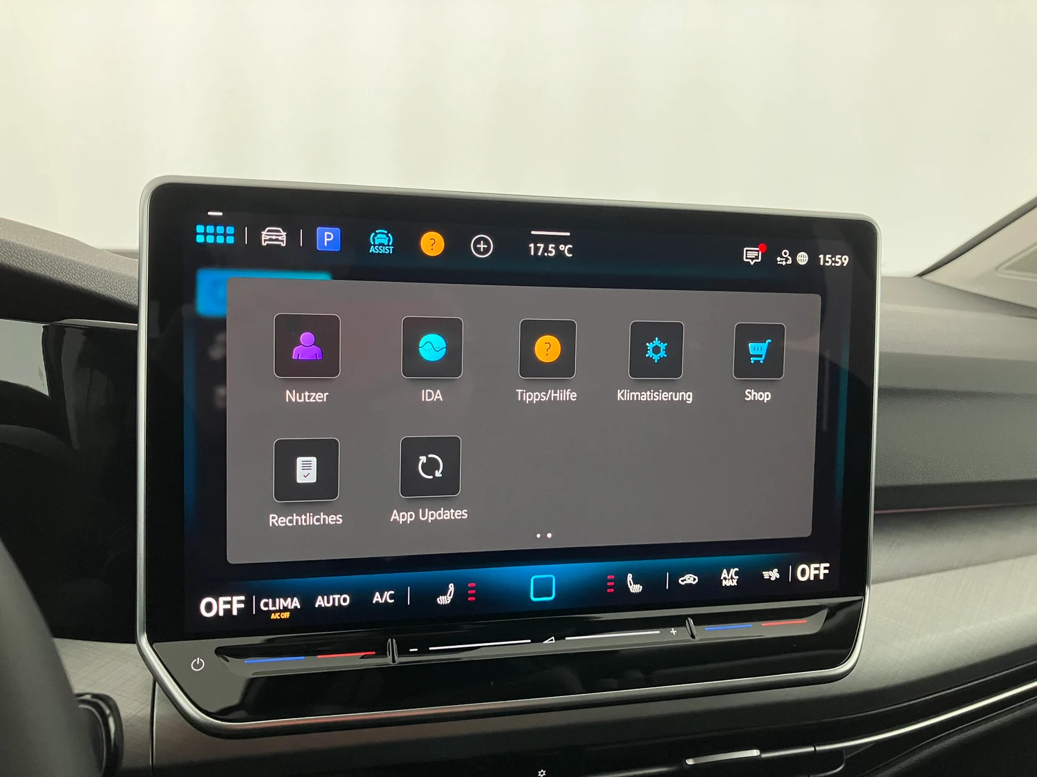 Bild eines VW Golf Variant Business TDI DSG