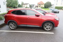 MG EHS 1,5T GDI PHEV Comfort Aut. in rot