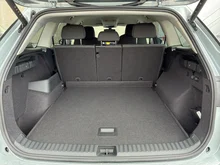 Škoda Kodiaq Selection TSI mHEV DSG in Smokey Diamond-Silber Metallic
