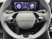 Škoda Kodiaq Selection TSI mHEV DSG in Smokey Diamond-Silber Metallic
