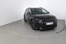 Škoda Enyaq RS in Black-Magic Perleffekt