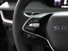 Škoda Enyaq RS in Black-Magic Perleffekt