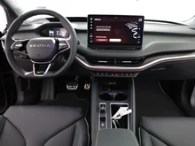 Škoda Enyaq RS in Black-Magic Perleffekt