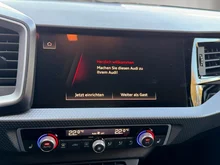 Audi A1 Sportback 25 TFSI intense in Tausilber Metallic