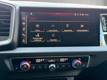 Audi A1 Sportback 25 TFSI intense in Tausilber Metallic